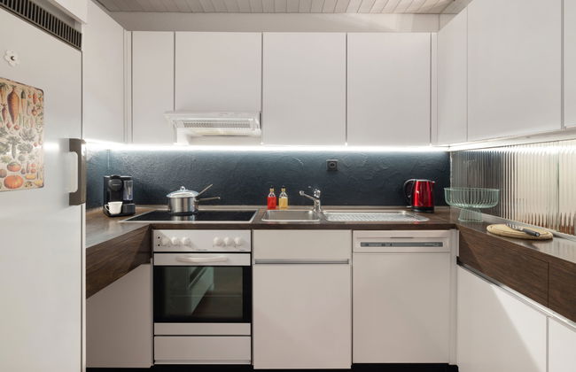 Verbena Apt 4 - Photo 12