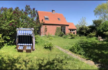 NEU! Ferienhaus mit Naturgarten - Foto 1