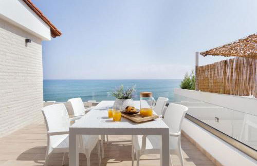 Seashell an Elegant Seafront Villa - Foto 74