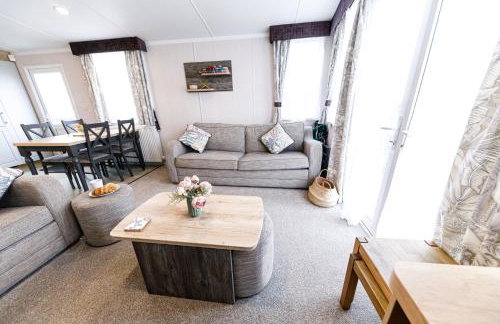 2Bed Whitley Bay Home - Free Parking, Close to beach & St Mary's Lighthouse - Photo 44