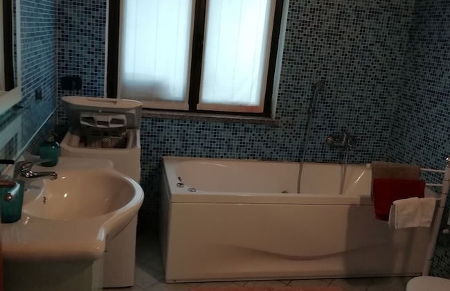 Comfortable Attic apt With Parking Space in Chiavari Italy - Foto 11