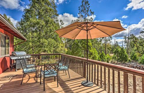 Pet-Friendly Escape w/ Game Room & Fire Pit! - Foto 30