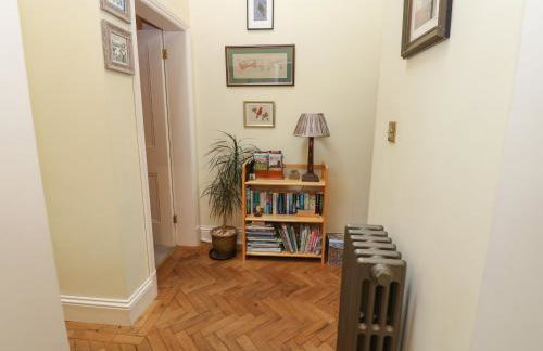 Plum Tree Cottage - Photo 9