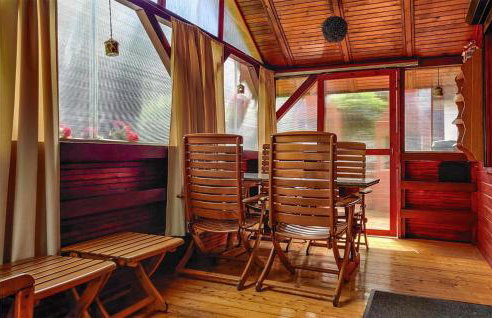 2 Bedroom Amazing Home In Wilcze - Foto 6