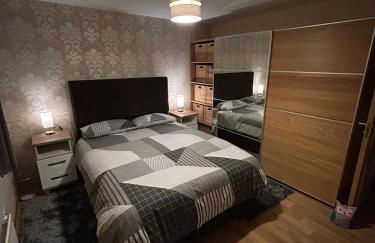 Yellow house on the hill - Foto 32