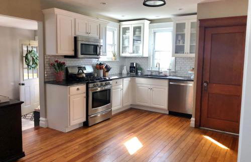 Comfortable Craftsman Getaway - Foto 1