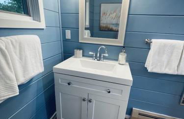 Chalet with a Private Beach in Acadia National Park - Foto 14