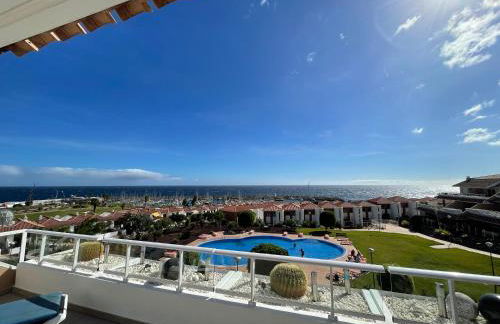 Stunning 2 bedroom apartment with full view of the sea and marina , full sun - Foto 29
