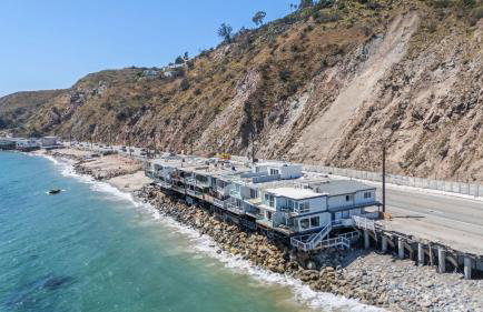 Beach Retreat with Oceanfront Balconies Direct Beach Access Pacific Coast Outlook by AvantStay - Foto 34