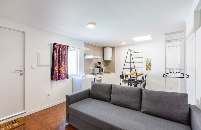 Live Laugh Love Beach Guest Home with AC - Photo 42