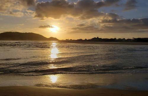 Ótimo apartamento com ampla sacada e vista pro mar - Foto 50