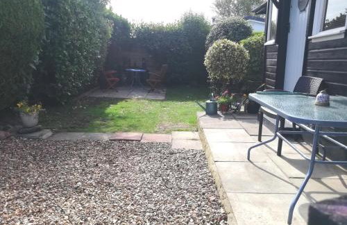 2 bedroom chalet bungalow on Humberston Fitties. - Foto 17