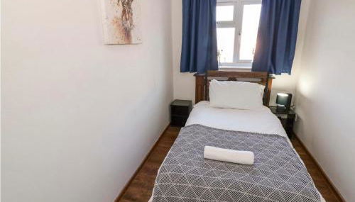 Leamington Spa House with 4 Bedrooms - Foto 4