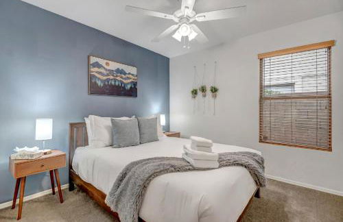 Chic Poolside Oasis - Karaoke - BBQ - Games - Foto 21