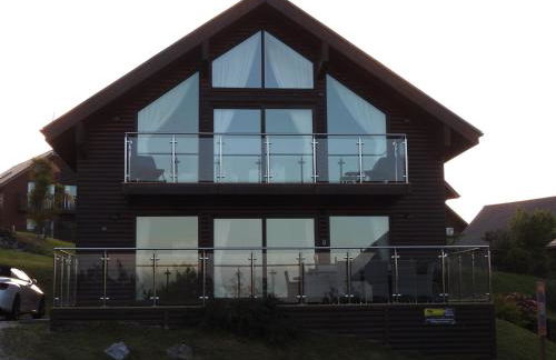 Peaceful relaxing home with leisure - Foto 27