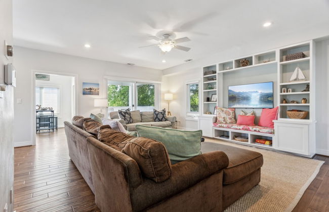 Coral Cottage- min From Beach Park With King bed - Foto 33