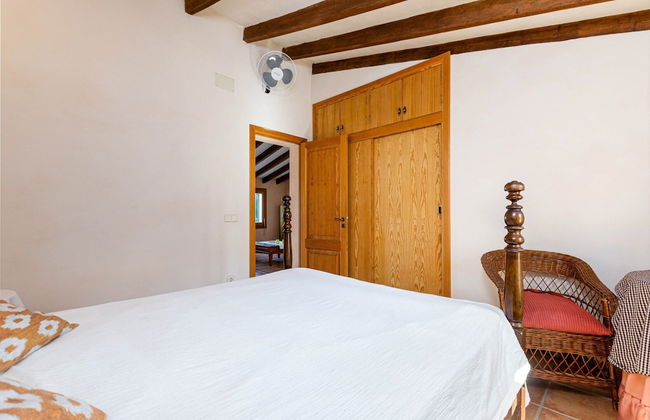 Holiday Home Near Maria de la Salut Town - Photo 8