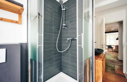 Mond Im Herzen von Monschau - Foto 28