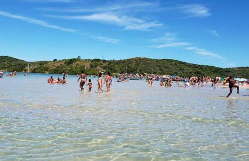 Paraíso em Cabo Frio - Casa em condomínio na praia do Peró - Foto 35