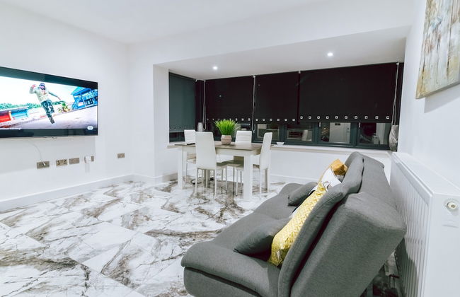 Charming 2-bed Apartment in Purley - Foto 8