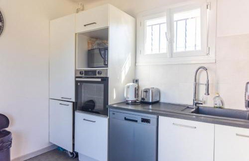 COSYFAMILY 1er étage Piscine -WIFI- NEUF-FAMILLE -15MIN PLAGE - TOP PROS SERVICESConciergerie - Foto 24