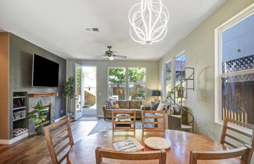 Wine Country Retreat with Hot Tub & Mini Golf - Foto 14