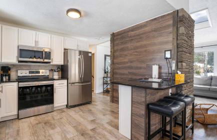 Birchwood by Avantstay Game Room + Lake Access - Foto 22