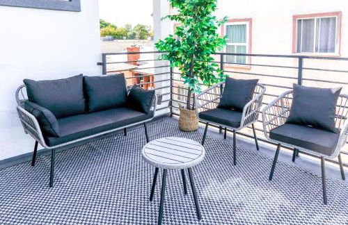 Cozy Luxe Unit Near Disneyland - Sleeps up to 10! EV Friendly & King Bed - Foto 19