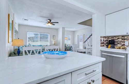 Beachy Keen Cottage - Photo 12