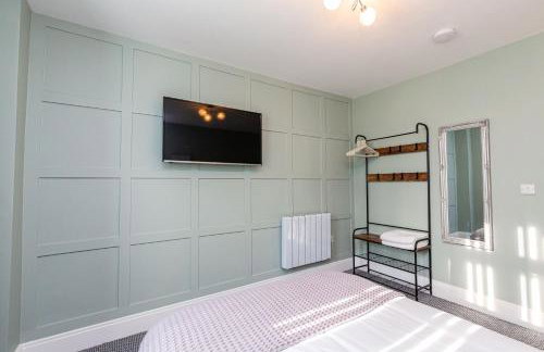 Stylish Seafront Apartment - Sleeps 6 - Gateway to the Lakes - Photo 17