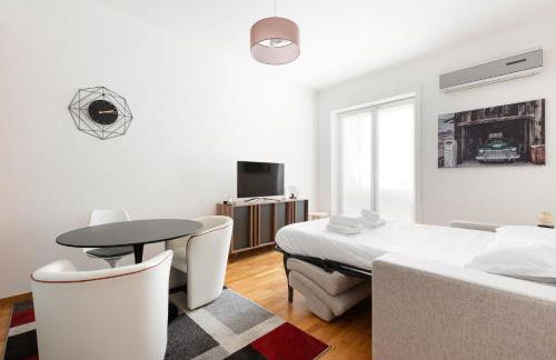 GuestHost - Domodossola M5 Modern Apartment - Foto 14