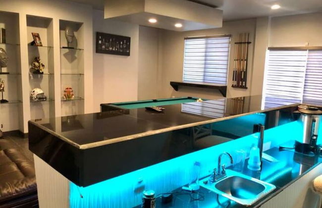 Charming House With Beautiful City View - Foto 22