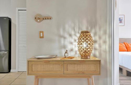 Remodeled Retreat: Tranquil Resort Oasis Near Theme Parks - Foto 23