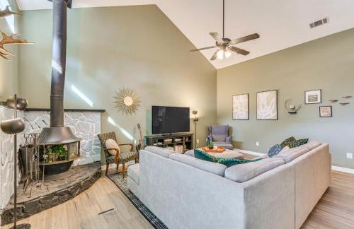 Cottage Vibes in Shalimar! Pet-Friendly Townhome - Foto 7