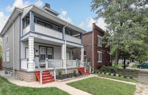 Modern 2BR near DT, 8min walk to Park&Conservatory - Foto 19