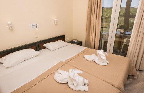 Mythos Beach Hotel Apartments - Foto 12