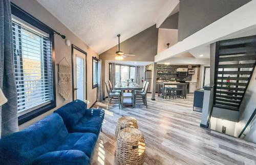 Lakefront Home-3BD25BADockGrillFirepitPool - Foto 33