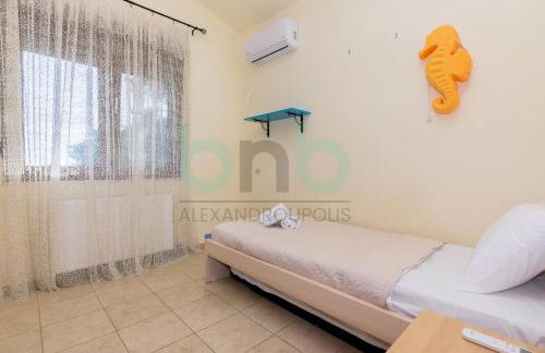 Thea Dikella - Foto 49