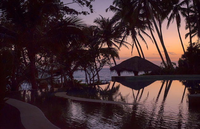 A Sophisticated Spacious Beach Villa With 20 Meter Water Slide - Foto 40