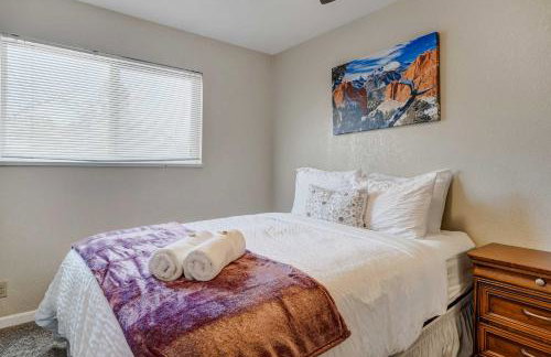 Crestpoint Court Family Multi-Level Near UCCS & BBQ - Foto 27