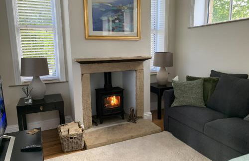 Station House - Photo 6