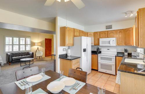 Bright Tucson Home with Patio By Rillito River Path! - Foto 8