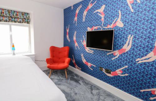 HollyDale - Photo 20