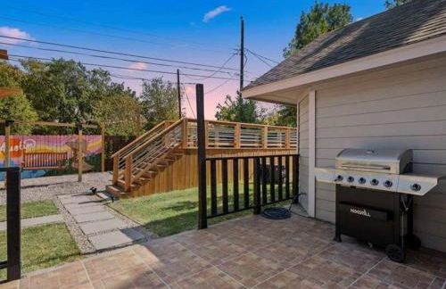 Poolside Paradise Game Room Fire Pit Hot Tub - Foto 6