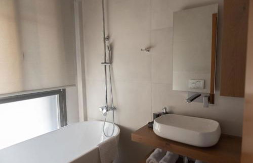 Villa Samos - Renovated stone villa with private pool- 2 min from the sea! - Foto 28