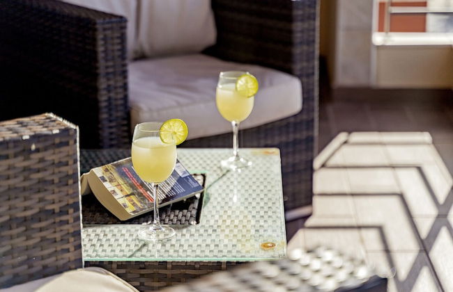 Lagos Central 1 With Pool by Homing - Foto 12