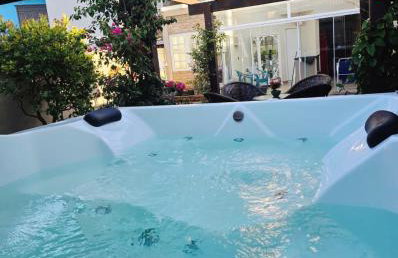 Paraíso na praia 800 mts do mar - Foto 1