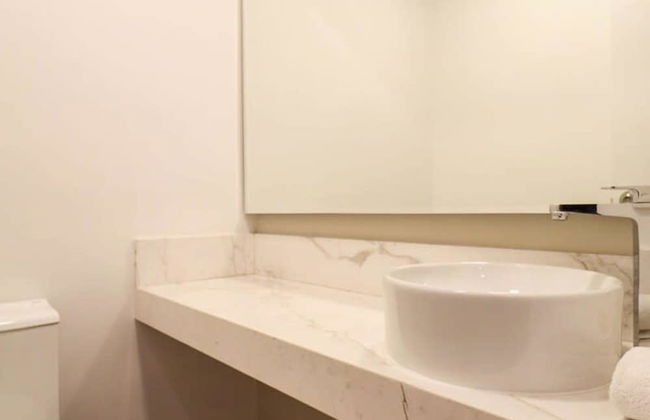 w Splendid 1BR With Balcony in Miraflores - Photo 16