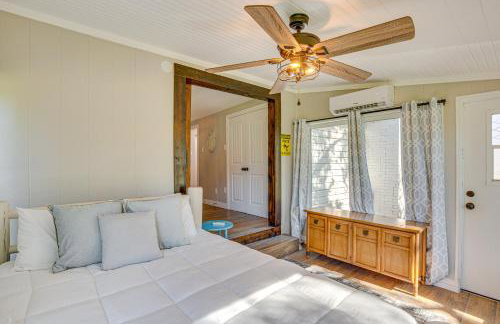 Waterfront Retreat with Hot Tub in Gun Barrel City! - Foto 15