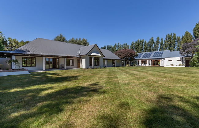 Bond Estate Luxury Accommodation - Foto 22